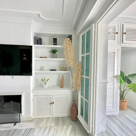 - New Modern Flat Nueva Andalucia In Puerto Banus - Exceptionnel Location Apartment