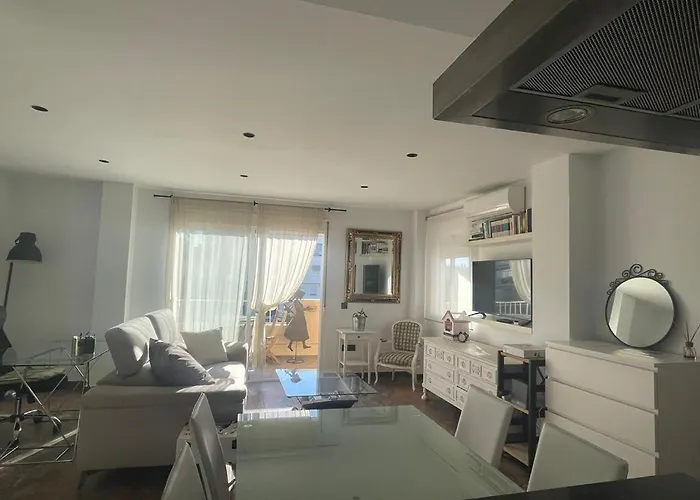 Marbella Beach شقة *